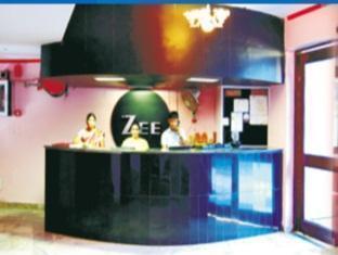 Hotel Zee Agra  Exteriör bild